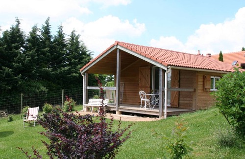 Echassieres Cabaña | Chalets con terraza y piscina en entorno verde, capacidad 5 personas, mascotas bajo solicitud
