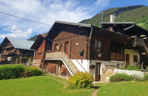 Areches Casa | Chalet cosy pour 2-3 pers. avec jardin au cœur du village, à 5 min du ski et proche des commerces - FR-1-342-274
