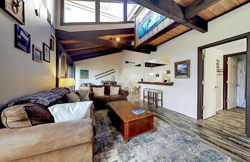 Zephyr Cove Casa | Chalet Court Manor