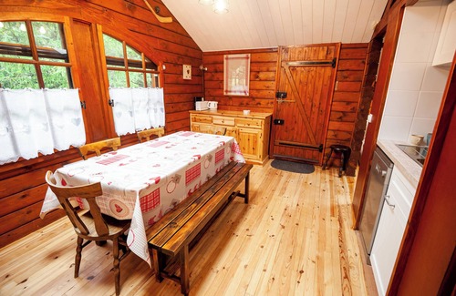 Saint-Crepin Chalet De Esquí | Chalet Cozy et son Jardin Arboré de 1000 m2