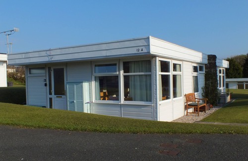 Haverfordwest Chalet De Esquí | Chalet Cwtch, una acogedora casa de vacaciones de 5 camas en Roch, Pembrokeshire