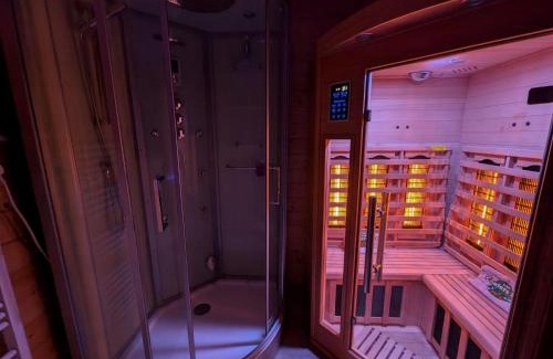 Fougerolles-Saint-Valbert Casa | Chalet détente avec spa et sauna près des 1000 Étangs - FR-1-583-468