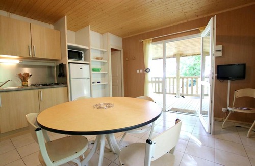 Gravieres Chalet De Esquí | Chalet de 3 chambres avec piscine partagee jardin et wifi a Gravieres