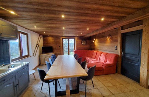 Le Menil Chalet De Esquí | Casa de montaña (madera / piedra) - Le menil