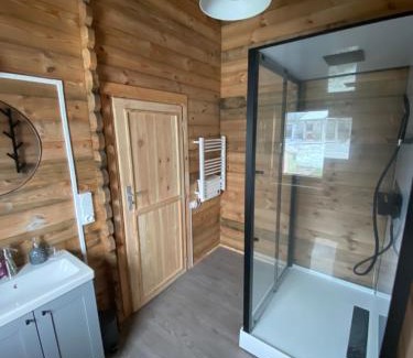 Montigny-sur-l'Ain Chalet De Esquí | chalet de la voie verte en plein coeur du Jura