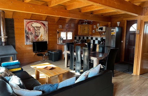 Erckartswiller Chalet De Esquí | Chalet 'De Lucie et Lison' con vistas a la montaña, terraza privada y Wi-Fi