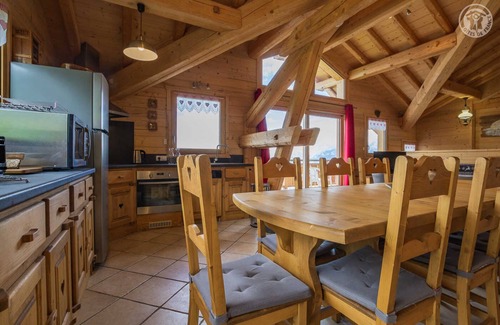 Albiez-le-Vieux Casa | Chalet DES Coeurs - Albiez Montrond