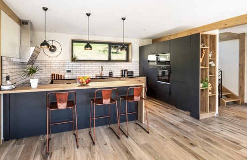 Aime Casa | CHALET DES EPICURIENS