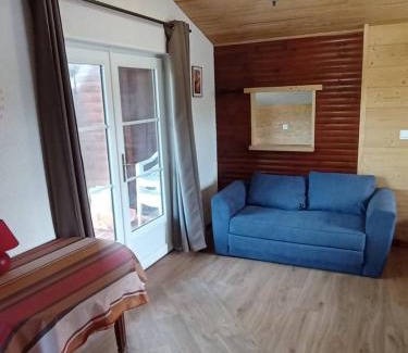 Saints-en-Puisaye Chalet De Esquí | Chalet des Prés de la Fontaine