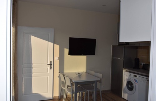 Pezenas Chalet De Esquí | Chalet Deux Chambres Autour des Vignes à Pézenas