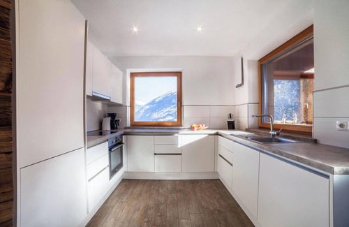 Rifiano Chalet De Esquí | Chalet "Ebnerhof" con vistas a la montaña, Wi-Fi y jardín