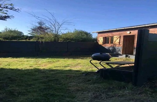 Pluduno Chalet De Esquí | Chalet en Bois Atypique Romantique Pour 2 à 4p