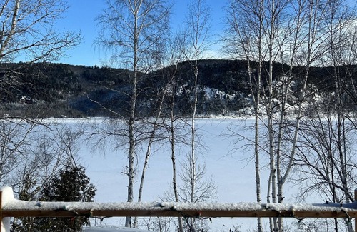 Mauricie Chalet De Esquí | Chalet en bois bord de l’eau