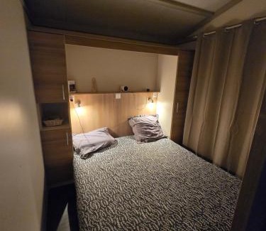 Sorbo-Ocagnano Otro | Chalet en camping bord de mer