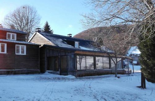 Besse-et-Saint-Anastaise Casa | Chalet en pleine nature pour 12 personnes