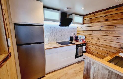 Floyon Casa | Chalet familial avec terrasse et étang sécurisé, au cœur du parc naturel de l'Avesnois - FR-1-510-198