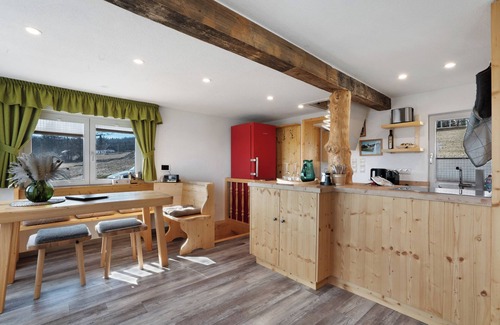 Johanngeorgenstadt Chalet De Esquí | Chalet 'Fenzl' con vistas a la montaña, terraza privada y Wi-Fi
