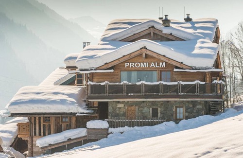 Hundsdorfl Apartamento | Chalet for 10-13 people (5 bedrooms, 5 bathrooms) - Almdorf Flachau and Promi Alm