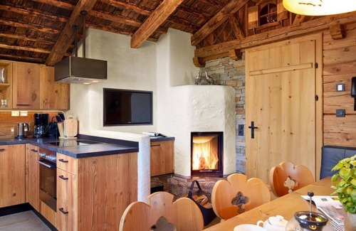 Hundsdorfl Apartamento | Chalet for 6-9 people (3 bedrooms, 3 bathrooms) - Almdorf Flachau and Promi Alm