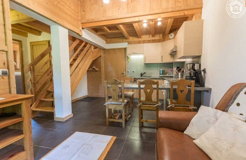 Notre-Dame-de-Bellecombe Casa | Chalet LA Cour - Notre-dame-de-bellecombe
