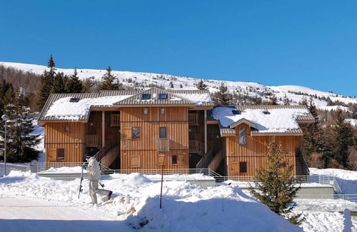 Saint-Etienne-en-Devoluy Chalet De Esquí | Chalet, wifi, fitness, piscina, terraza, balcón, parking, tv, local para esquís, 40-50m²