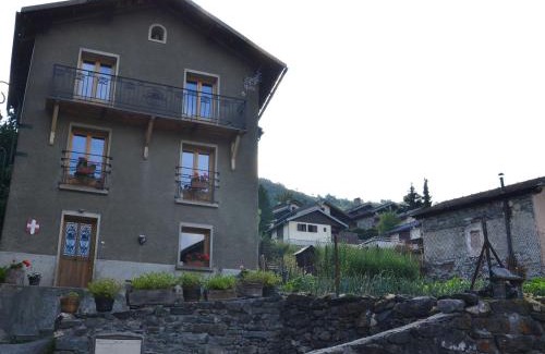 Saint-Martin-de-Belleville Chalet De Esquí | Chalet rénové 3 chambres, charme, WiFi gratuit, proximité pistes - FR-1-452-128