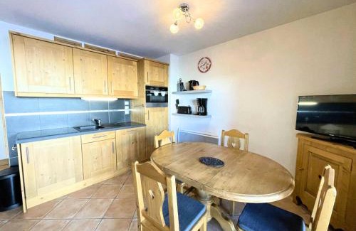 Saint-Martin-de-Belleville Apartamento | Chalet Adele - Appartement 4 personnes situé en bord de piste St Martin de Belleville MAE-5684