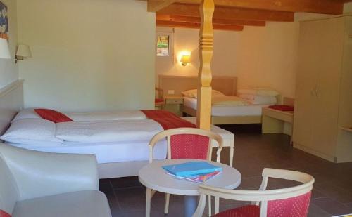 Wilderswil Cama Y Desayuno | Chalet-Gafri - BnB - Frühstückspension und Gastfreundschaft