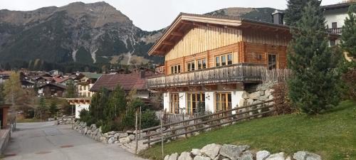 Berwang Apartamento | Chalet GAIA im Bergdorf Berwang