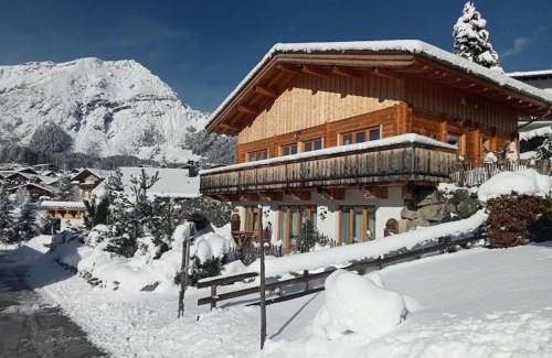 Berwang Apartamento | Chalet GAIA im Bergdorf Berwang