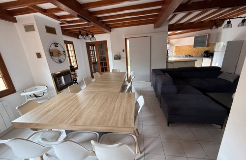 Boutx Casa | Chalet 'Gite 10 Personnes Boutx' con vistas a la montaña, terraza privada y Wi-Fi