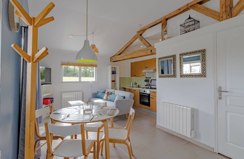 Jayac Casa | Chalet 'Gîte Bellevue' con piscina compartida, terraza privada y Wi-Fi