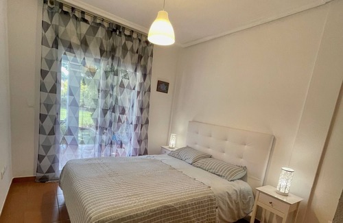 Hoya de los Patos Chalet De Esquí | Chalet Golf, Padel y Gran Piscina. A 15 Minutos de la Playa