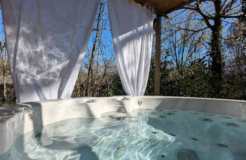 Biron Chalet De Esquí | Chalet Grand Chêne with SPA for 4 to 5 people - 4 people included in the price