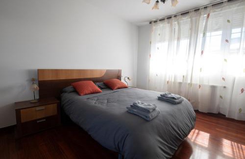 Santa Cruz de Bezana Casa | Chalet grande en Soto de la Marina
