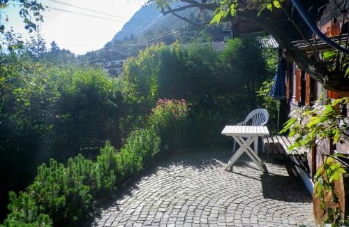 Trins Chalet De Esquí | Chalet Hüttl by Interhome