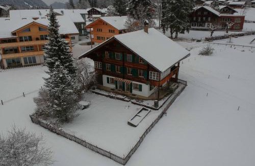 Lenk Chalet De Esquí | Chalet Halten
