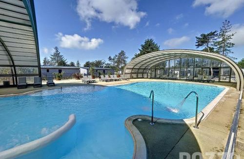 Jullouville Chalet De Esquí | Chalet haut de gamme - 6 pers - Piscine chauffée - Proche plage - Jullouville - FR-1-361-518
