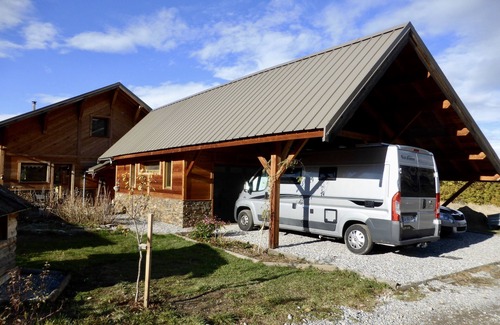 Guillestre Casa | Chalet casa frente a la naturaleza