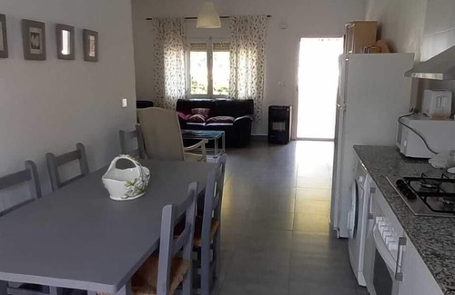Molino del Chirrete Chalet De Esquí | Chalet I con wifi, terraza y jardín en el Mar Menor