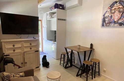 Villetelle Cabina | Chalet Idéal Pour Petite Famille ou Amoureux à 20 Minutes de la mer