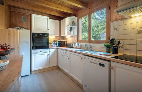 Chatel Chalet De Esquí | Chalet Igel - Portes du Soleil stay for 12 with summer pool - OVO Network