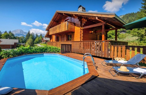 Chatel Chalet De Esquí | Chalet Igel - Portes du Soleil stay for 12 with summer pool - OVO Network