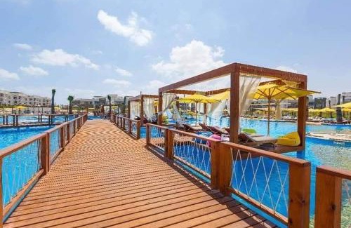 Sidi Abd El-Rahman Chalet De Esquí | Chalet in Amwaj Al Alamein Sidi Abd Alrahman