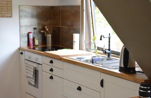 Gesves Chalet De Esquí | Chalet in Gesves with Roof Terrace, Garden, BBQ
