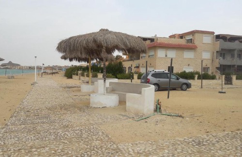 Ras Sudar Chalet De Esquí | Chalet in Grand Beach village