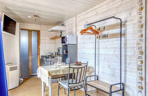 Vertheuil Casa | Chalet "in Medoc 3" con jardín privado y Wi-Fi