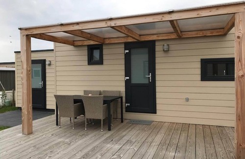 Koudekerke Chalet De Esquí | Chalet en Países Bajos con veranda y confort