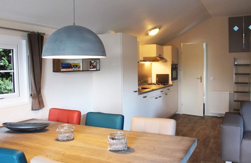 Voorthuizen Chalet De Esquí | Comfortable Lodge With a Terrace