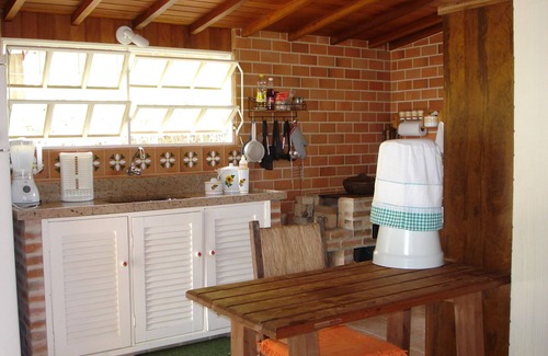 Gravata Casa | Chalet en las montañas, 3 suites, piscina, hermosa vista, buen clima y ambiente de granja